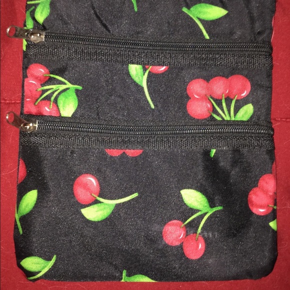 Cherry Purse. - Picture 3 of 4